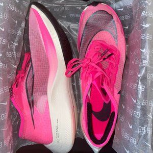 Nike Vaporfly Next %